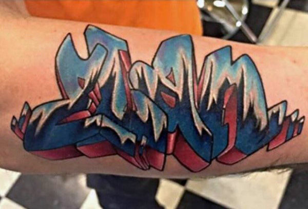 tatuaggio graffiti 189