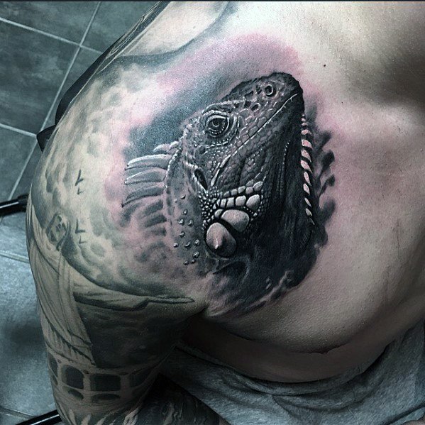 tatuaggio iguana 100