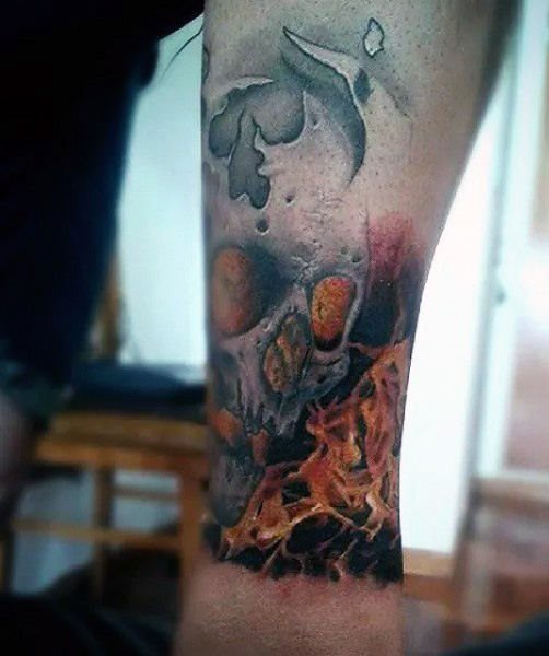 tatuaggio fiamma di fuoco 17