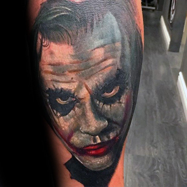 75 Tatuaggi con il supercattivo Joker (con significato)
