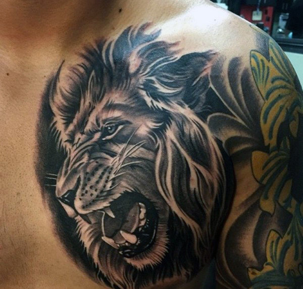 tatuaggio leone sul petto 31
