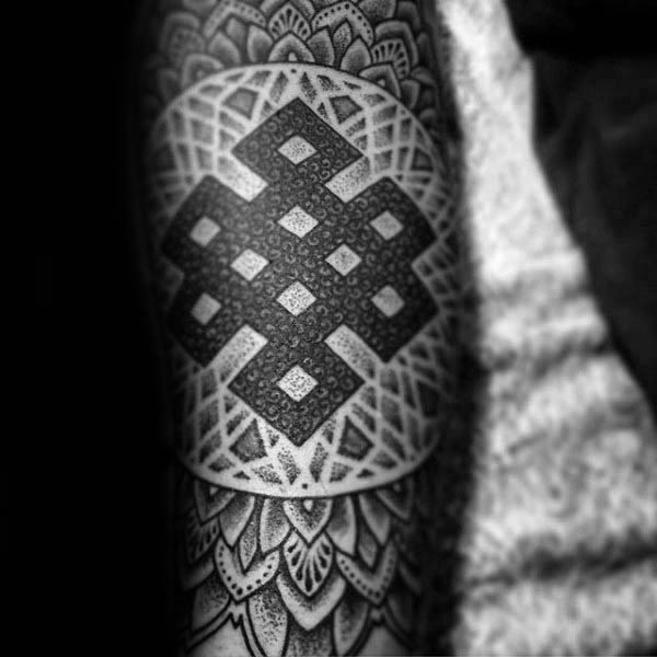 tatuaggio nodo infinito 15