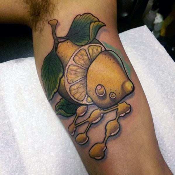 tatuaggio limone uomo 37
