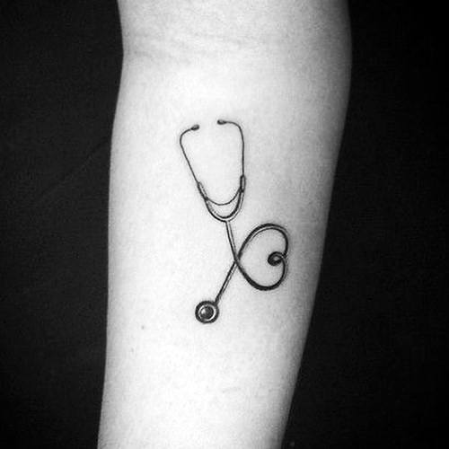 tatuaggio stetoscopio 49