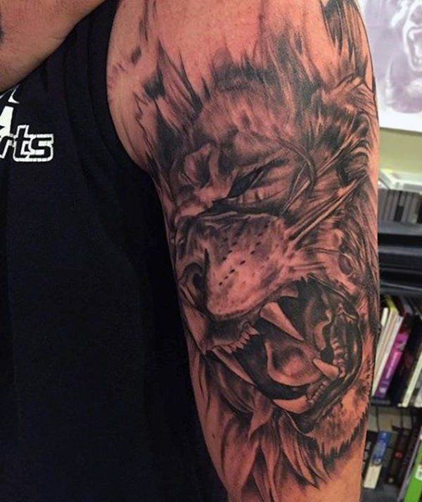 lion tattoo 147