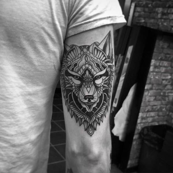 wolf tattoo 215