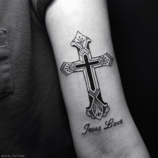 cross tattoo 190