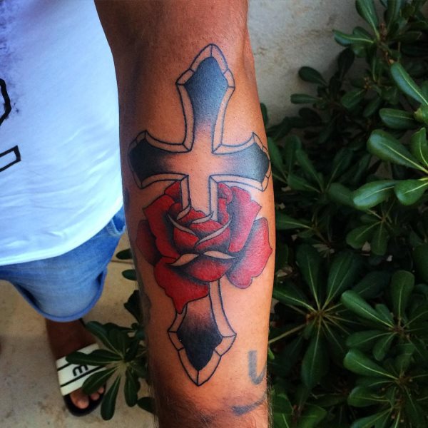 cross tattoo 210