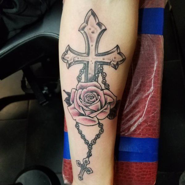 cross tattoo 286