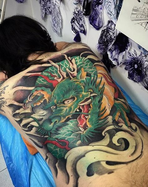 rug tattoo 557