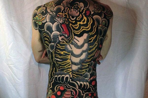 rug tattoo 633