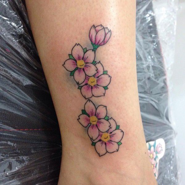 tatuaz kwiaty wisni 155