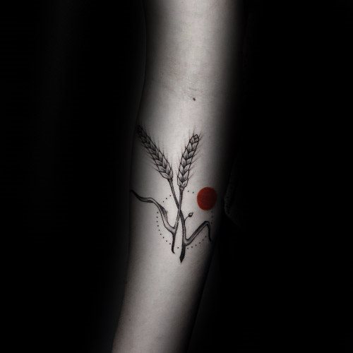tatuaz znakiem panna 117