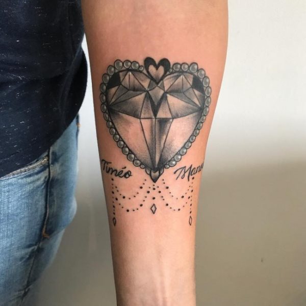 tatuaz diament 197