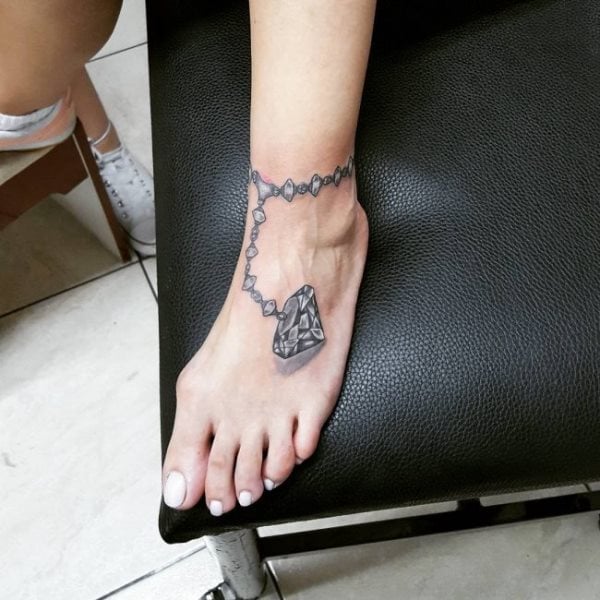 tatuaz diament 215