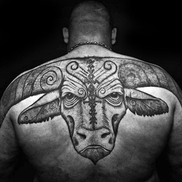 tatuaz znak byka 71