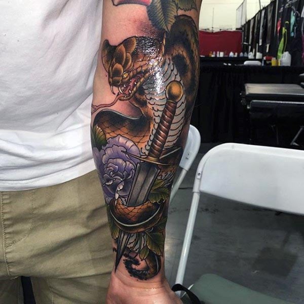 tatuaz kobra 11