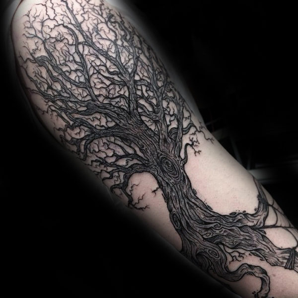 tatuaz korzenie drzew 13