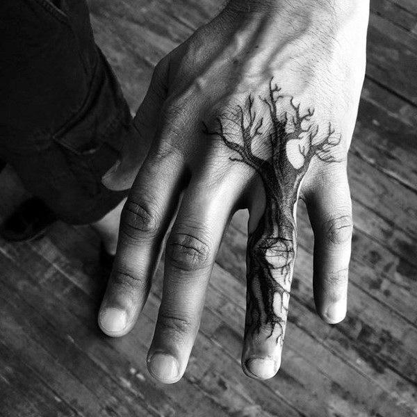 tatuaz korzenie drzew 21