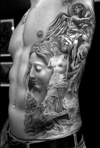 55 tatuaży z rzymskimi posągami (ze znaczeniem)