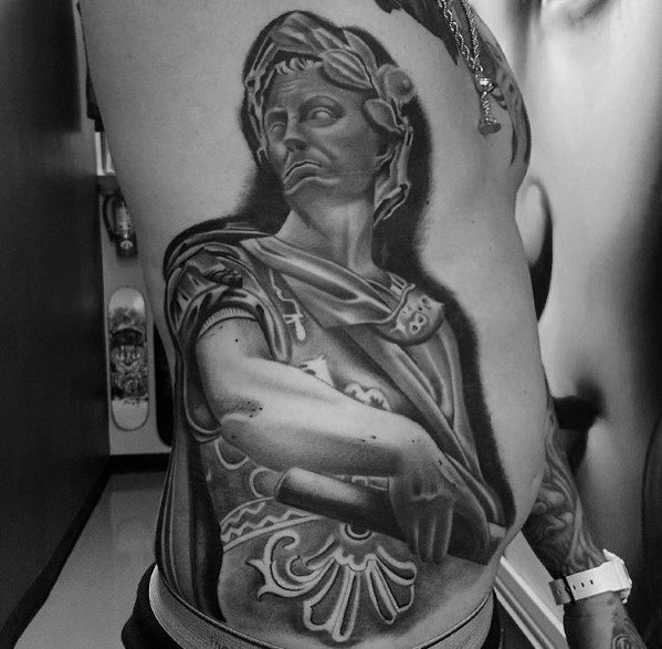 tatuaz rzymski posag 101