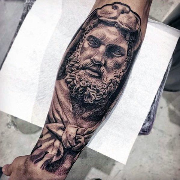tatuaz rzymski posag 109