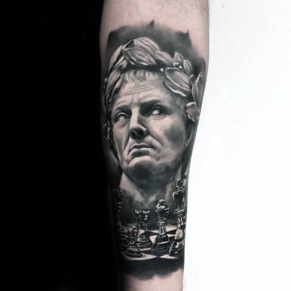 tatuaz rzymski posag 75