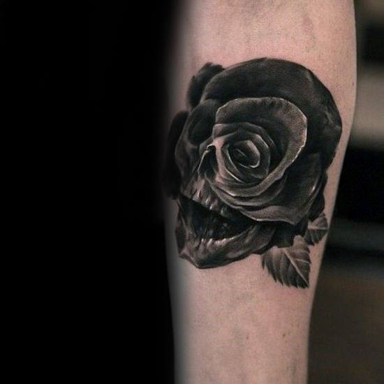 tatuaz czarna roza 68