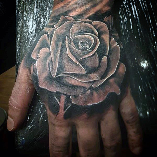 tatuaz czarna roza 84