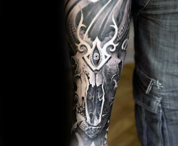 tatuaz czaszka kozy 56
