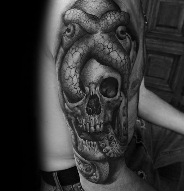 tatuaz czaszki osmiornica 66