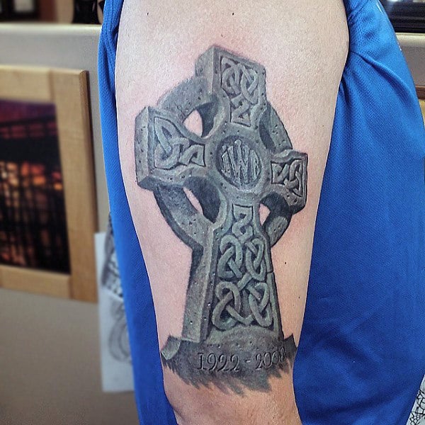tatuaz krzyz celtycki 166