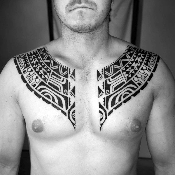 tatuaz tribal na ramieniu 148
