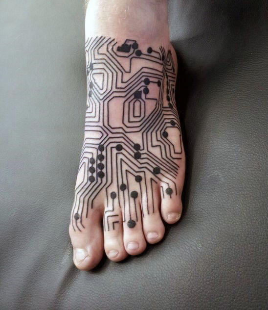 tatuaz ukladami elektronicznymi 100