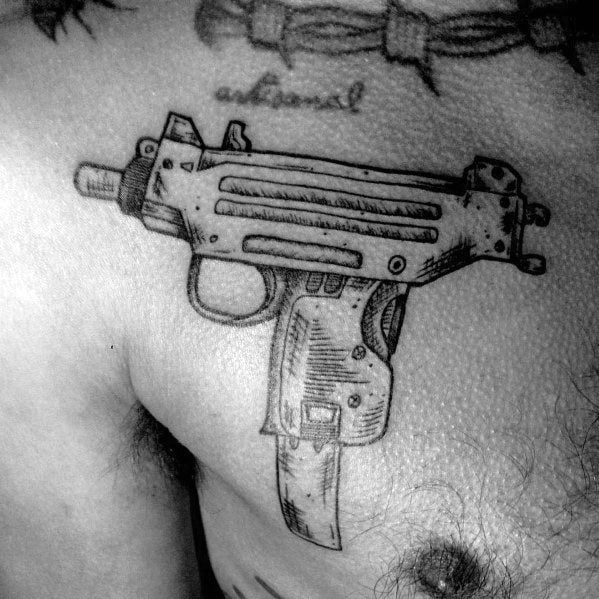 tatuaz uzi izraelski pistolet 40