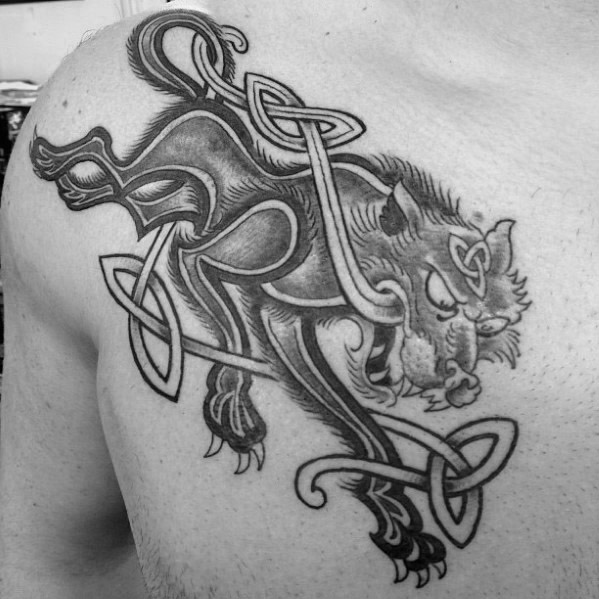 tatuaz wilk celtycki 06