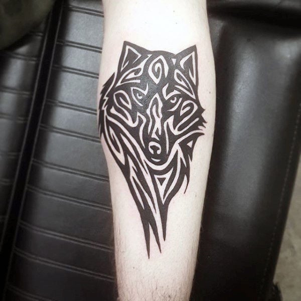 tatuaz wilk tribal 10