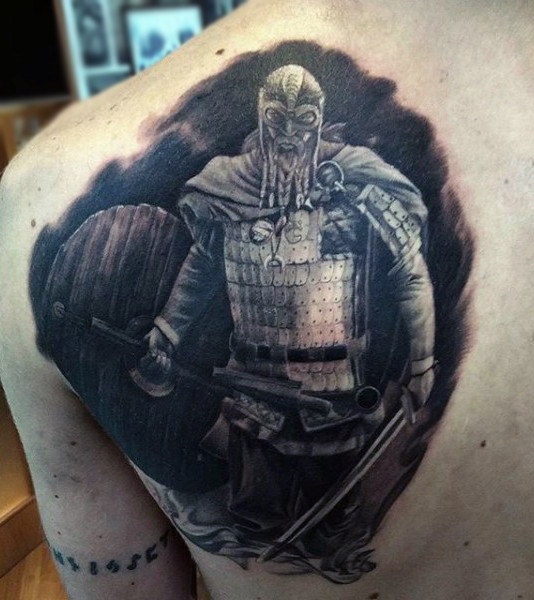 tatuaz wojownik 104