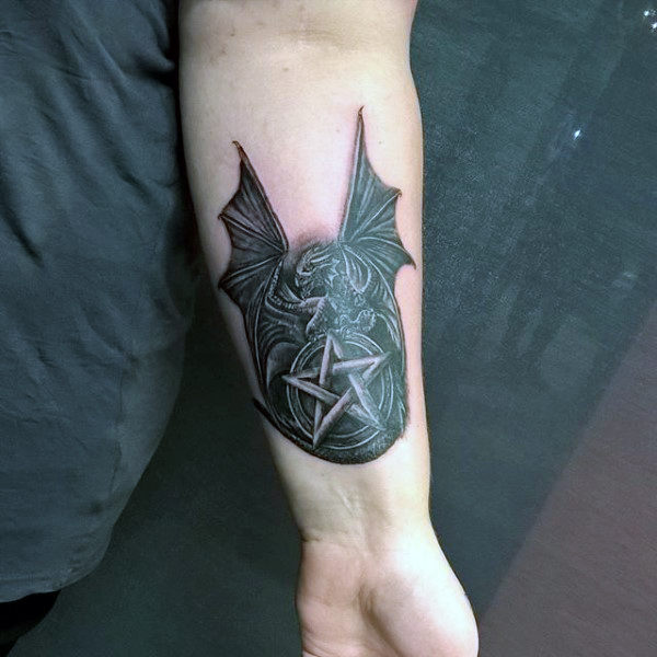 tatuaz pentagram 78