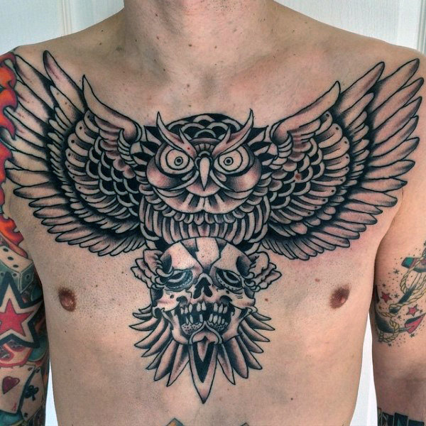tatuaz plomykowka sowa klatki piersiowej 46