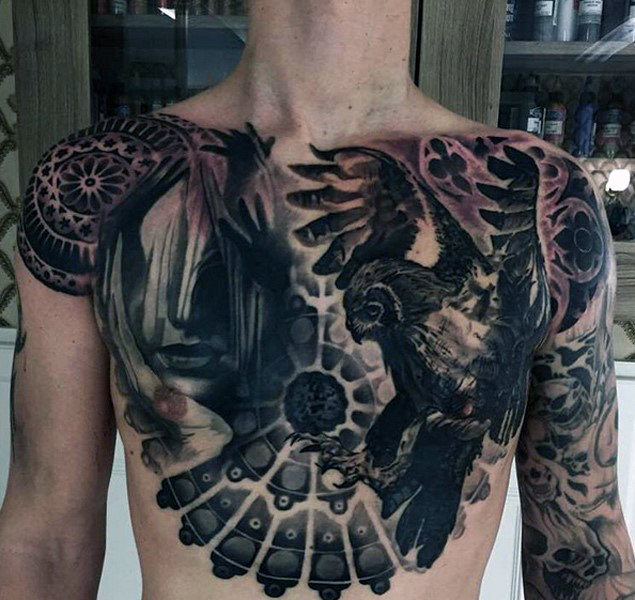 tatuaz plomykowka sowa klatki piersiowej 60