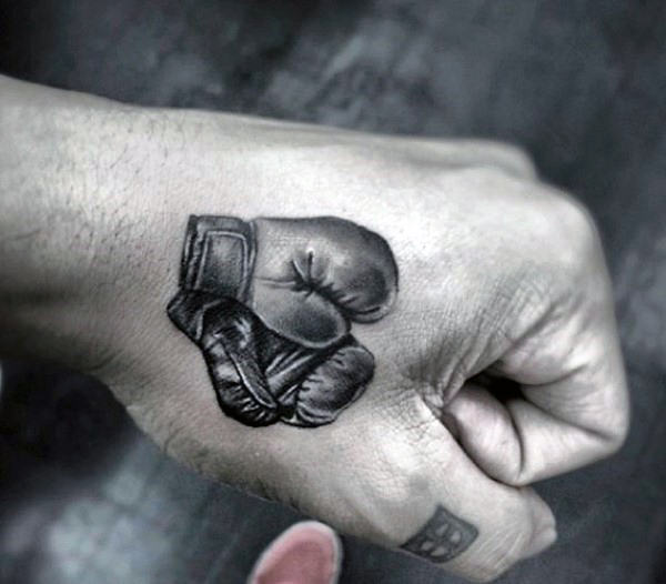 tatuaz rekawice bokserskie 108