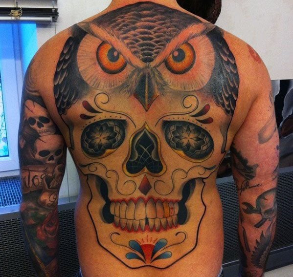 tatuaz sowa czaszka 60