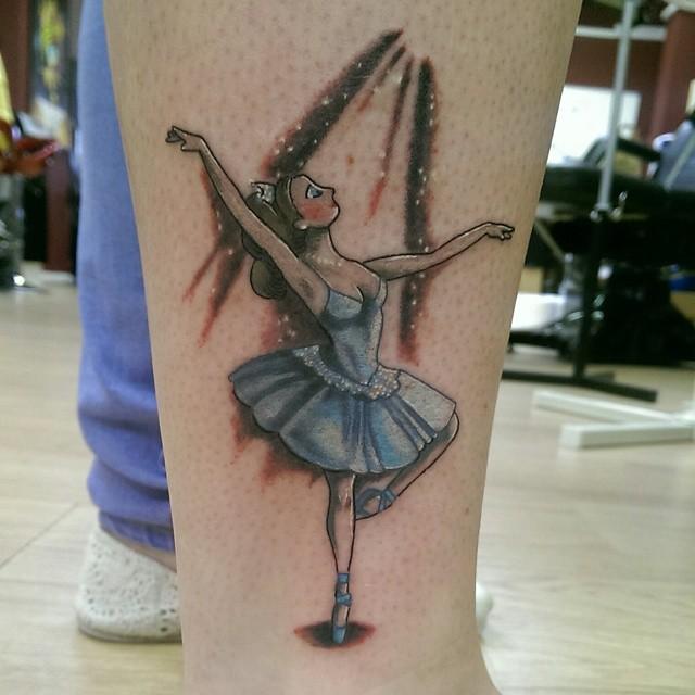 tatuaz tancerka 118