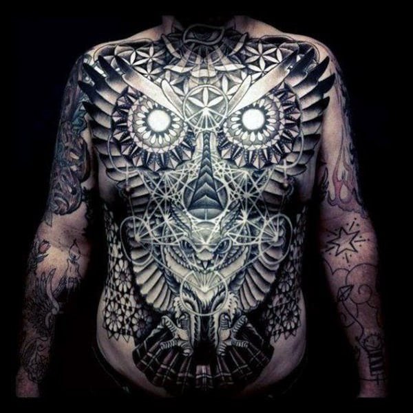 tatuagem coruja 184