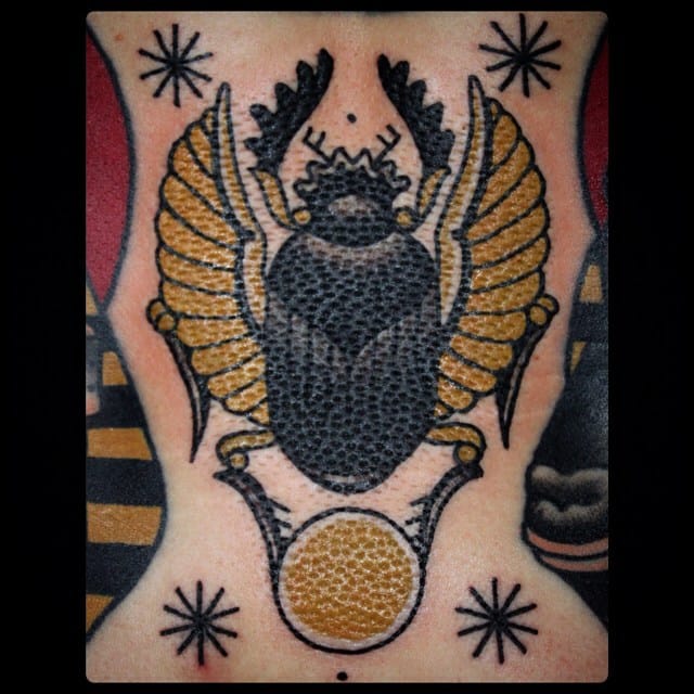 tatuagem escaravelho 42