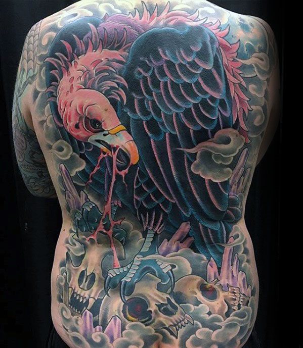 46 tatuagens de abutres para você escolher como quiser