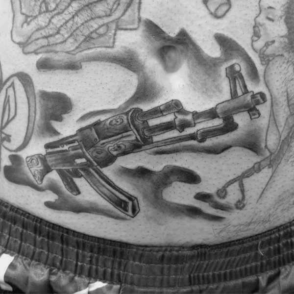 tatuagem arma ak47 33