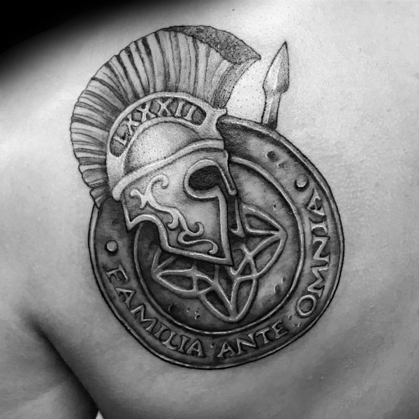 tatuagem escudo 97
