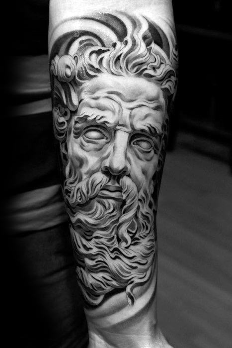 tatuagem estatua romana111